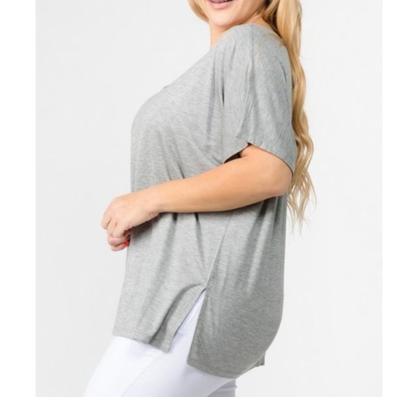Plus Size T-Shirt V Neck Oversized Fit Side Slits Sizes 1X-3X. Heather Grey - Picture 2 of 5